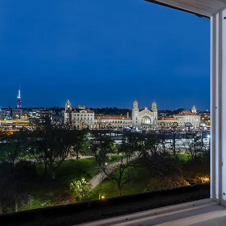 Parkview Penthouse